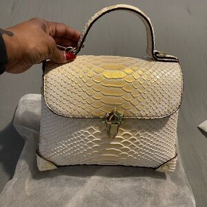 Elegant Cream and Gold Handbag